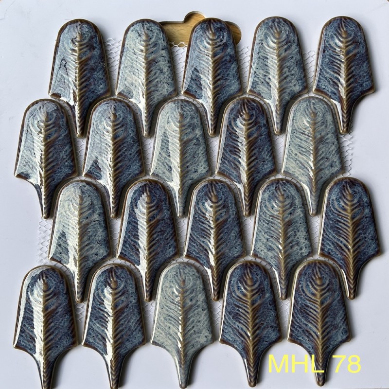 Gạch mosaic lông vũ